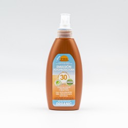 Слънцезащитен Спрей SPF 30 – Monoi de Tahiti, Морков, Ресвератрол, Макадамия, Жожоба, витамин Е – естествен активатор на тен – 200 ml